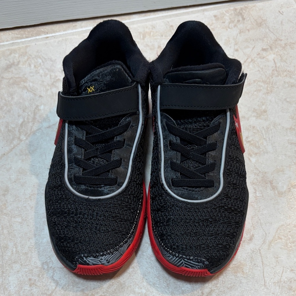 Nike Kids Black and Red Sneakers